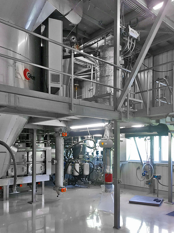Glatt pulsation reactor ProAPP® 300, pilot/production plant for Glatt powder synthesis in pulsating gas flow, Glatt Technology Center Weimar